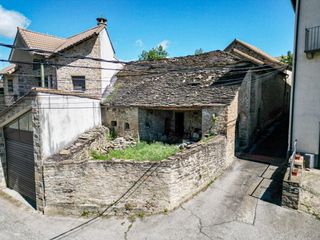 Masia  Calle alta sardas. Tu refugio de piedra y losa en el corazón del pirineo!