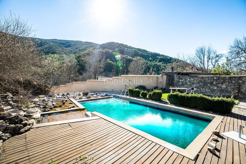 Foto b6aea8f2-386d-44f3-b45b-49b6d4728aed. Masia amb calefacció aparcament piscina a Poblaciones Norte Jaca