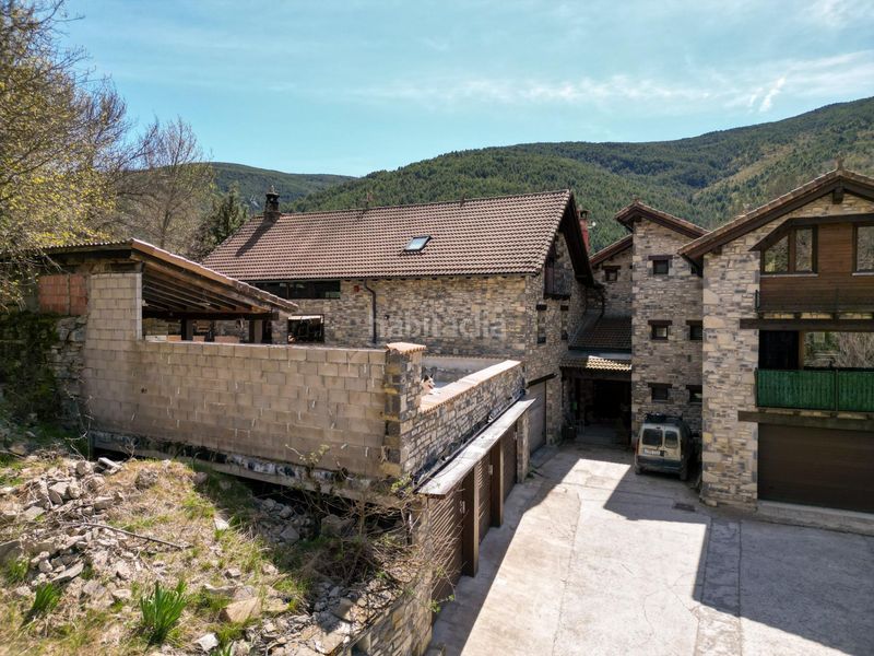 Foto c26553bd-802d-44ec-8e6d-e5befbf9249e. Masia amb calefacció aparcament piscina a Poblaciones Norte Jaca