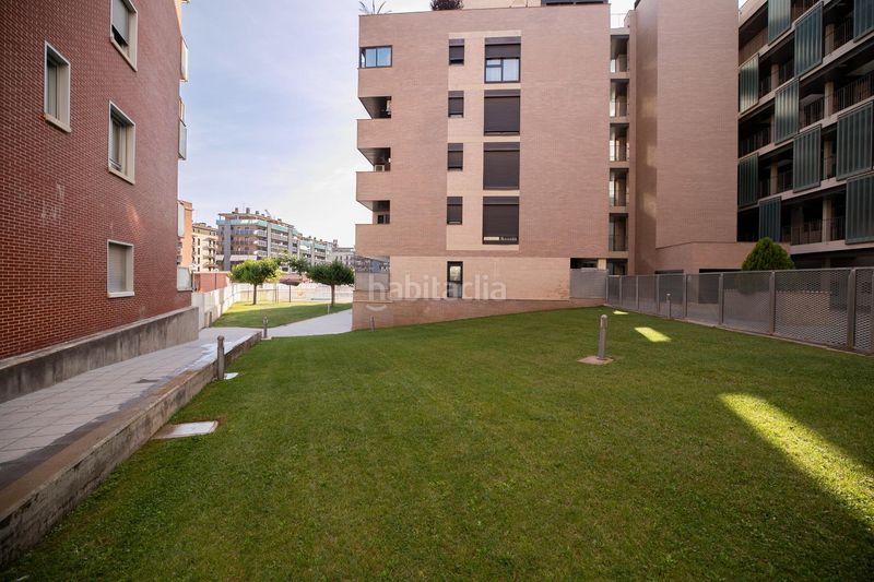 Foto c3de7882-fe17-4cf6-afe5-a9bd55a8da1f. Pis amb calefacció aparcament piscina a Los Olivos Huesca