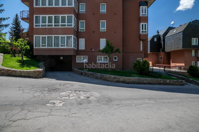 Foto b2050e47-bd13-42f6-bc07-a10a2d885c8c. Pis amb calefacció aparcament a Benasque