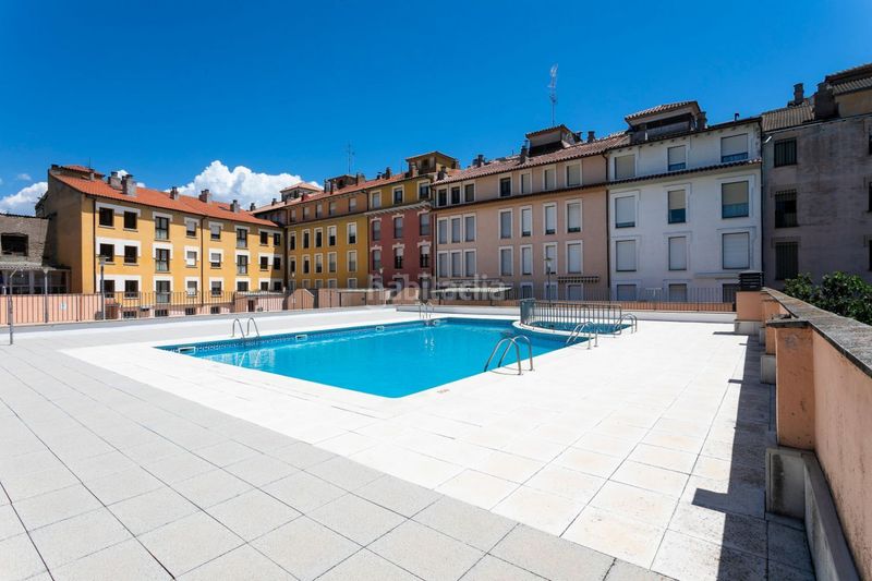 Foto 4808ba10-4e2f-47c1-b991-23b58c183290. Pis amb calefacció aparcament piscina a Casco Antiguo - Ciudadela Jaca