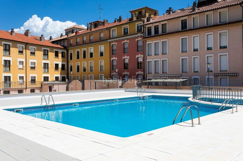 Foto 73465424-71cf-45f8-af54-709fb66324e3. Pis amb calefacció aparcament piscina a Casco Antiguo - Ciudadela Jaca