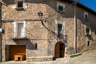 Chalet in Calle ABADIA 5