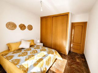 Flat  Aznar, adolfo (cineasta). Exclusiva vivienda en actur con doble orientación y luz todo el