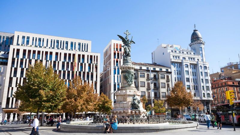Foto d5ba78fd-2cd0-4cc3-b8e2-bfb6240d9c35. Pis amb calefacció a Paseo Independencia Zaragoza