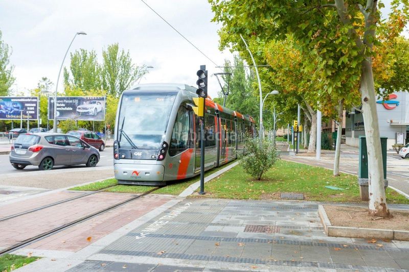 Foto e6ed8089-8eaa-461e-a4a8-7768da421c7a. Pis amb calefacció a Parque de los Cineastas Zaragoza