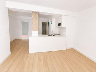 Alquiler Piso  Viriato. Piso reformado con balcón en calle viriato, zaragoza