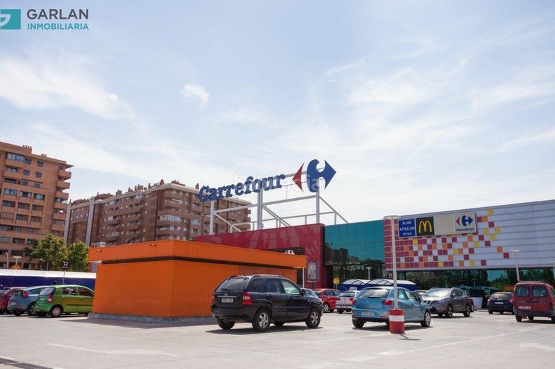 Foto f396a184-816c-4beb-9f0b-58a22ae0015c. Etagenwohnung mit heizung in Parque de los Cineastas Zaragoza