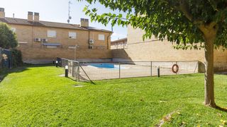 Flat in Avenida de la estacion 68. Vive en pinseque