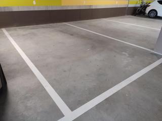 Aparcament cotxe  Calle plano. Venta de plaza de garaje grande en edificio monterrey cuarte