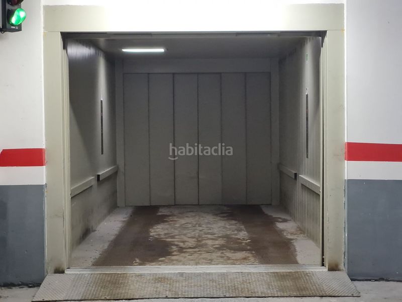 Foto 3875e38e-edf0-412a-9e1b-fb98c0602418. Posto auto in ejercito 28 in sardas - puente de Sabiñánigo Sabiñánigo