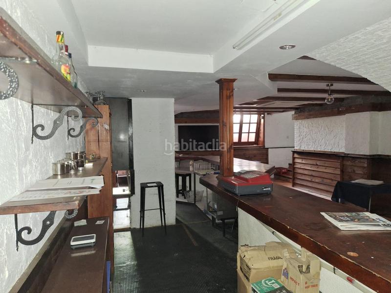 Foto 0a8c8e7f-da31-47ac-9c22-7b1c556d3e7c. Alquiler local comercial en pasaje pasaje del carmen 5 local comercial adaptado para bar en Jaca
