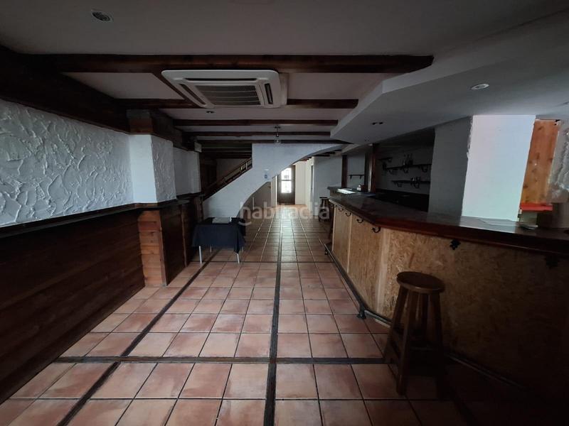 Foto 136e6b88-7d26-4bc5-9811-17d6105d030b. Alquiler local comercial en pasaje pasaje del carmen 5 local comercial adaptado para bar en Jaca