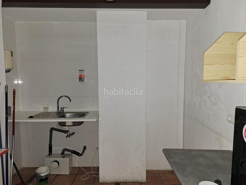 Foto 167ce61c-2425-481d-a670-fd1772d67f5b. Alquiler local comercial en pasaje pasaje del carmen 5 local comercial adaptado para bar en Jaca