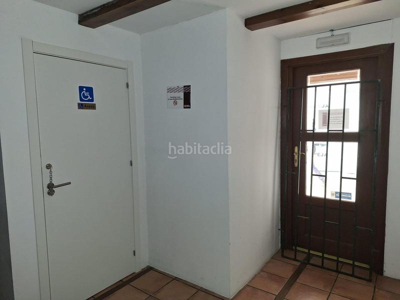 Foto 6662831d-0eb7-4b52-98ff-b7b9c145db6f. Alquiler local comercial en pasaje pasaje del carmen 5 local comercial adaptado para bar en Jaca
