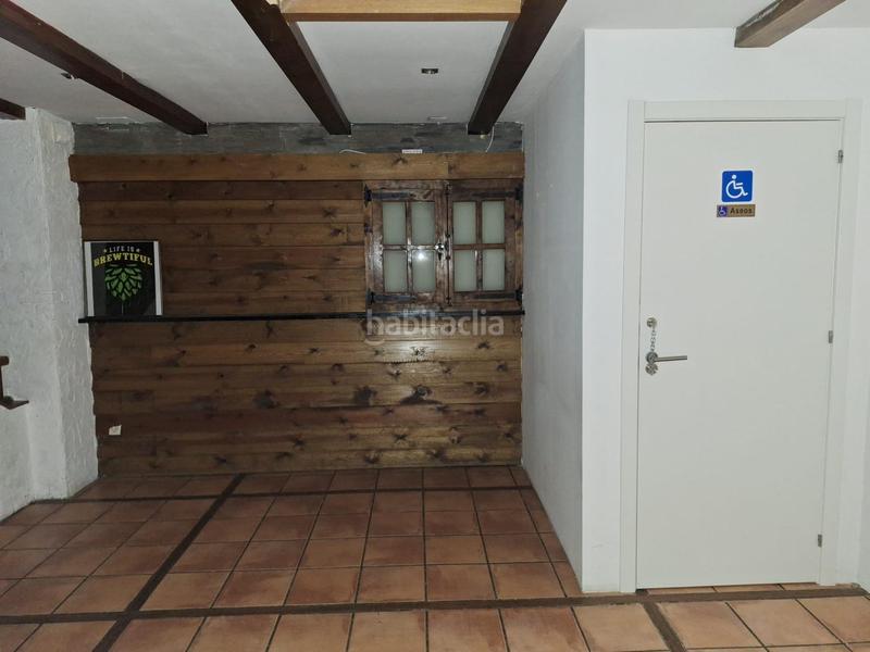 Foto 7cc24628-86ea-4f19-8d5a-742119286335. Alquiler local comercial en pasaje pasaje del carmen 5 local comercial adaptado para bar en Jaca