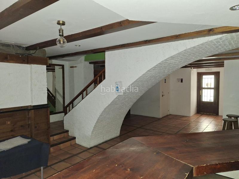 Foto c2ad255e-469b-429e-8ac5-d2f146e7490b. Alquiler local comercial en pasaje pasaje del carmen 5 local comercial adaptado para bar en Jaca