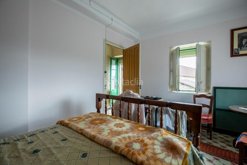 Foto 064045b0-454b-4011-81f6-27545677cc10. Casa a Sabiñánigo centro - aurín Sabiñánigo