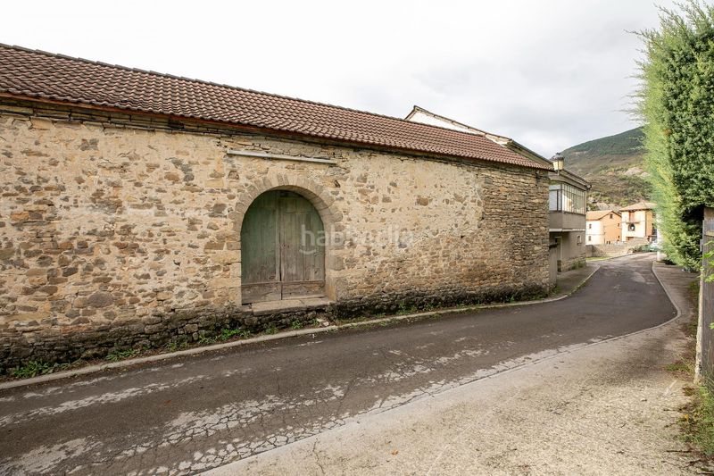 Foto e832dce9-0021-4ca5-8bda-4e252aa97ea1. Casa a Sabiñánigo centro - aurín Sabiñánigo
