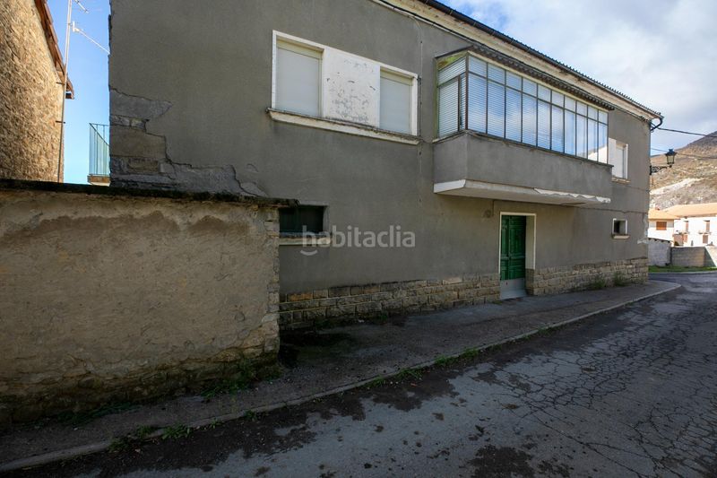 Foto f4ffabe1-652f-4e0e-9527-8e7ca9123be8. Casa a Sabiñánigo centro - aurín Sabiñánigo