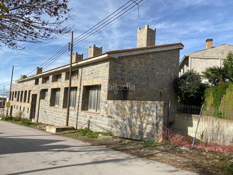 Foto 791d9675-bf80-4f8b-8ef7-2eb12c7f1eef. Edifici a Almudévar