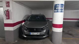 Parking voiture à Mestre sanchis almiñano 9. Plaza garaje zona avenida al vedat