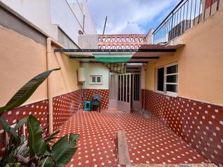 Casa en Moncada. Magnífica casa en moncada  pacheco y torrens inmobiliaria