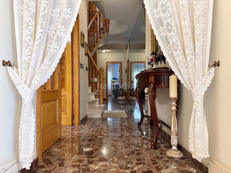 Foto 1f4b5067-ed4a-4822-848a-1f5a6dfe322b. Casa con riscaldamento parcheggio in Silla