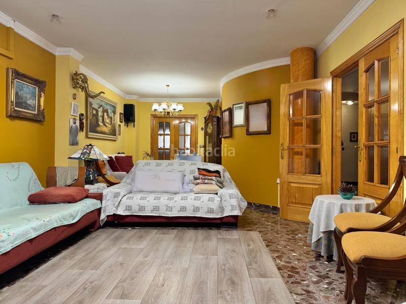 Foto 2066bc26-d20a-4bf3-8af0-0470f27e4b02. Casa con riscaldamento parcheggio in Silla