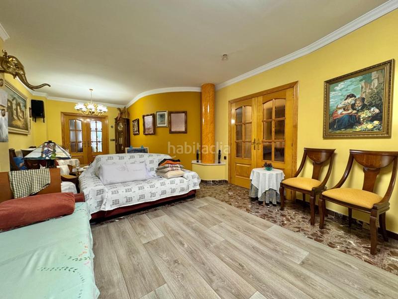 Foto a2249ee8-b9cd-49cd-890c-0dede5aafe60. Casa con riscaldamento parcheggio in Silla