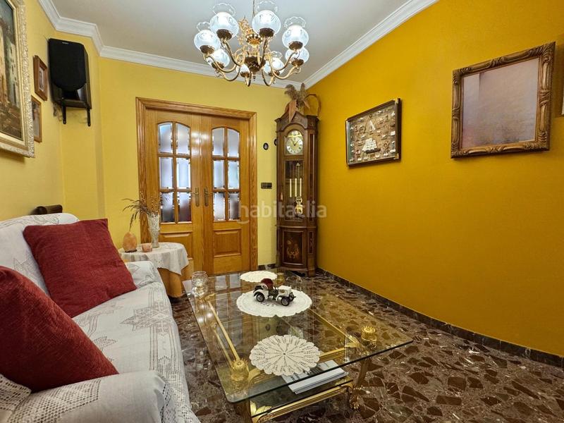 Foto cefc71f1-cbf7-4545-888b-b6b970f73fa3. Casa con riscaldamento parcheggio in Silla