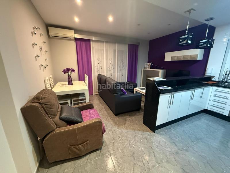 Foto 7ff8d060-db95-46c9-912a-97fd4f1a6f03. Alquiler piso alquiler vivienda reformada en la malvarrosa a 100 metros de la playa en Valencia