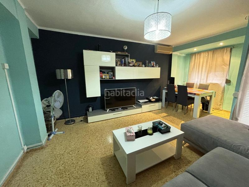 Foto 328d6b20-788a-46c6-855f-403cf16b1bbb. Etagenwohnung in Plaza Xúquer Paiporta