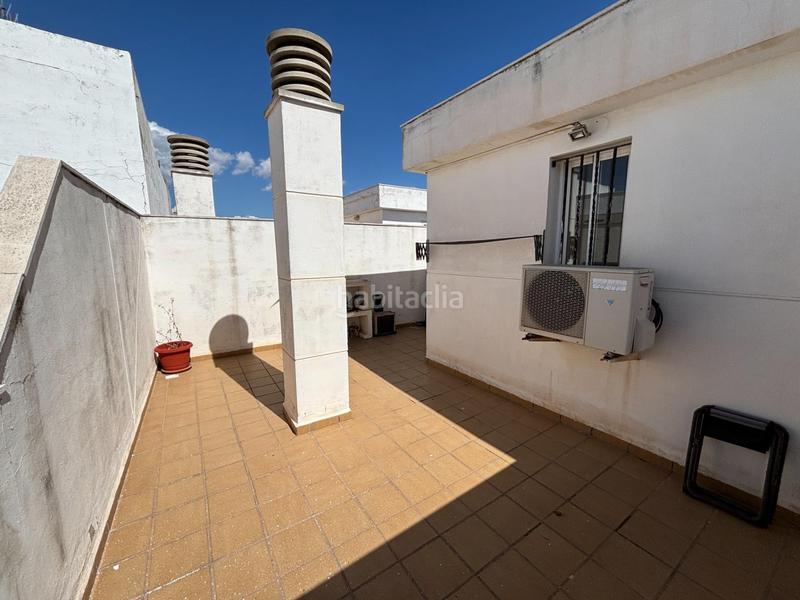 Foto e906fc33-d0d2-49b9-bd4c-46c5b17904e1. Attique avec chauffage parking dans Massamagrell