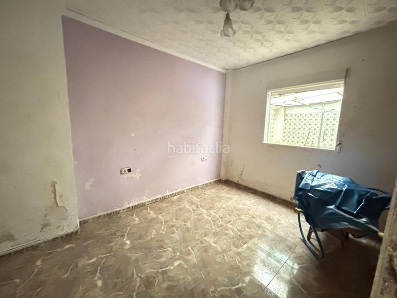 Foto 1431e61c-cfb9-4876-872e-0a50bfc60121. Planta baixa amb aparcament a Plaza Xúquer Paiporta