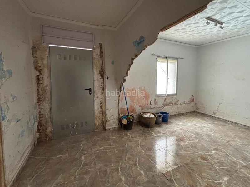 Foto 30ac0372-d98f-4064-b28d-63be81656f02. Planta baixa amb aparcament a Plaza Xúquer Paiporta