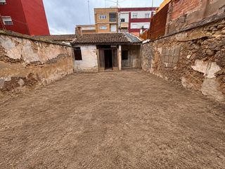 Casa a Zona Concordia. Se vende espectacular casa en el centro de burjassot sobre parce