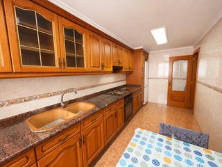 Flat in L´Illa Perduda. Se vende magnífico piso zona ayora  pacheco y torrens