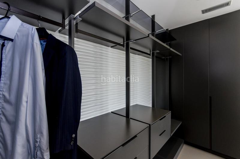 Foto b65da939-6ae9-4972-aaac-c32304f26728. Xalet amb aparcament piscina a Campoamor Orihuela