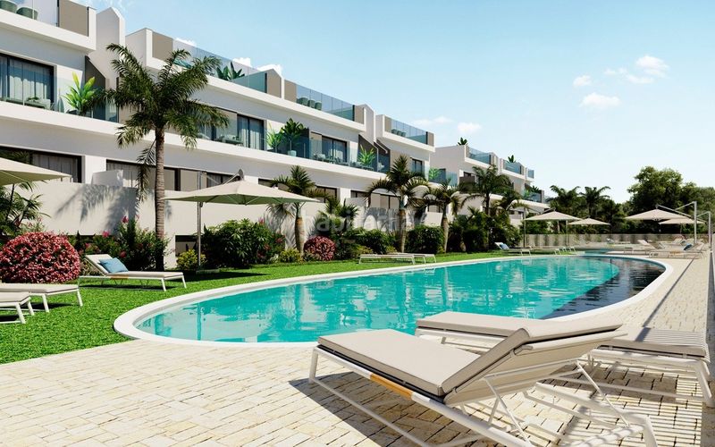 Foto 6e2d7139-ed01-44a7-b407-43faff4fbaa0. Maison jumelée avec parking piscine dans Los Balcones-Los Altos Torrevieja