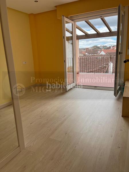 Foto 29939a65-46e0-4828-b921-a15e3971241f. Casa pareada exclusiva casa en el centro en Verín