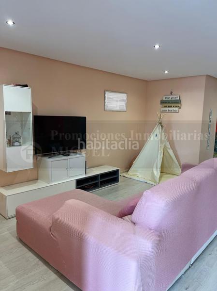 Foto a102bda3-119e-4926-bd30-2e7d811c43ee. Casa pareada exclusiva casa en el centro en Verín