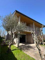Xalet a Verín. Chalet con piscina en verín
