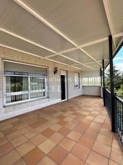 Casa a Monterrei. Gran oportunidad de negocio y vivienda