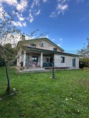 Xalet a Monterrei. Precioso chalet con jardín