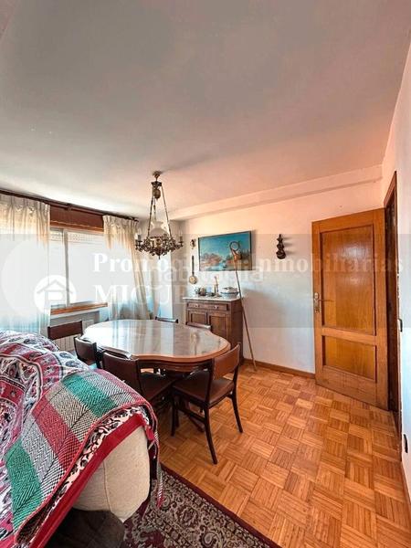 Foto a8abef22-17b5-47fa-8f05-5efe9f3b5e69. Appartement avec cheminée chauffage parking dans Verín