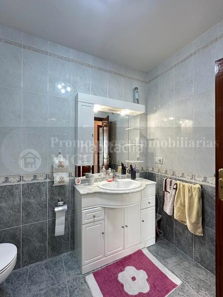 Foto 39a2a408-494d-43e8-b42d-2d75cdfa8b45. Piso completo y céntrico apartamento en Verín