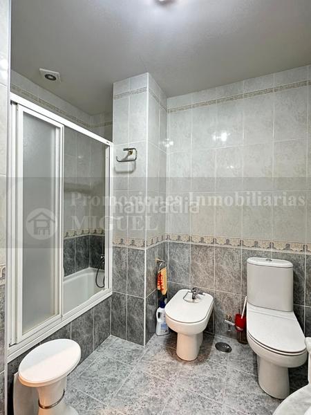 Foto aa4b854f-75f3-4e1f-8ba4-c4ae0540c19b. Piso completo y céntrico apartamento en Verín