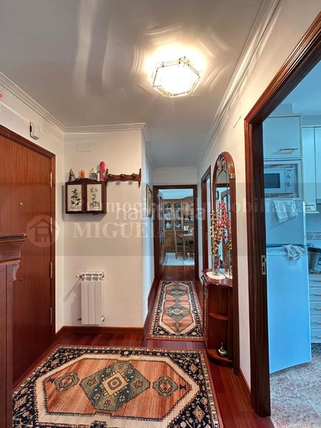 Foto c7f767a0-5d7f-4920-b80d-46eedeebef33. Piso completo y céntrico apartamento en Verín